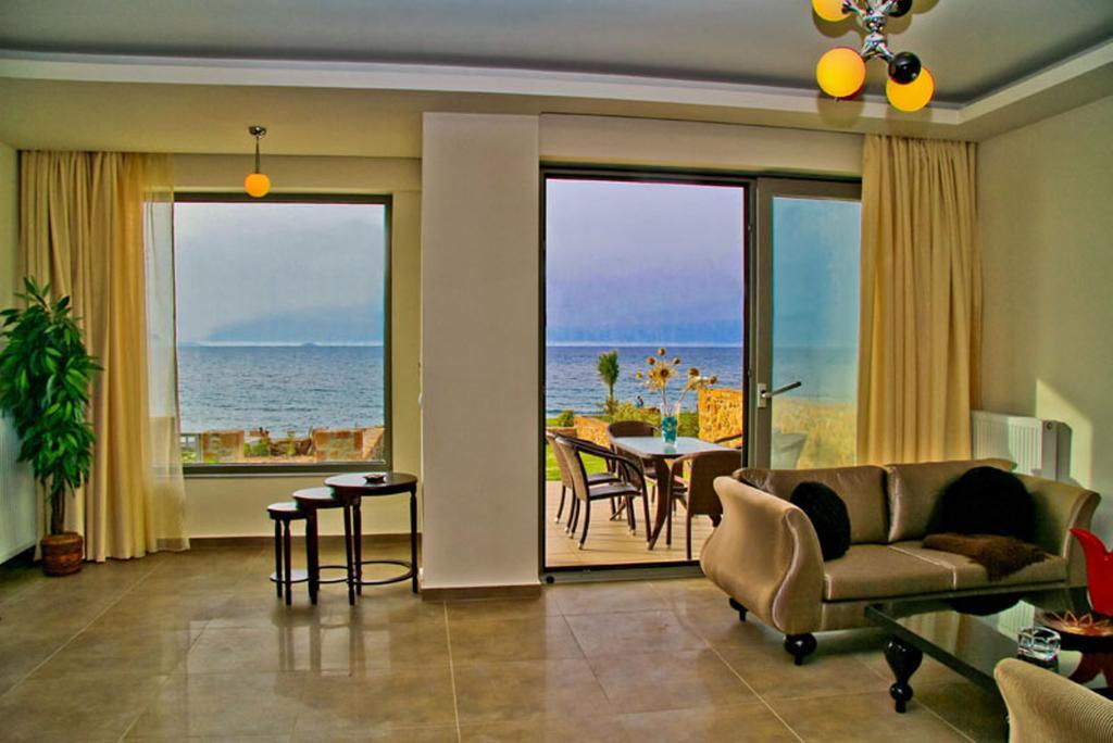 Sea View Beachfront Villa Peri Gouves Exterior foto
